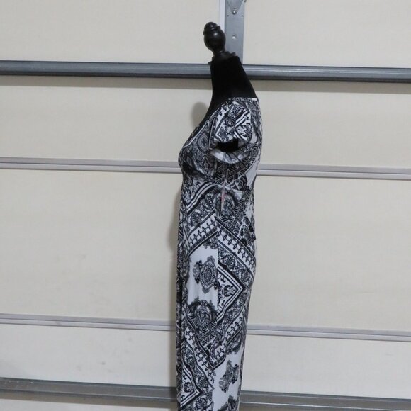 BOGO Style & Co short sleeved Bohemian patterned maxi dress lightweight 2 Petite - Picture 7 of 7
